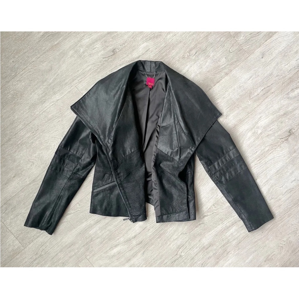g.i.l.i. Loose Pebbled Leather Moto Jacket Medium!